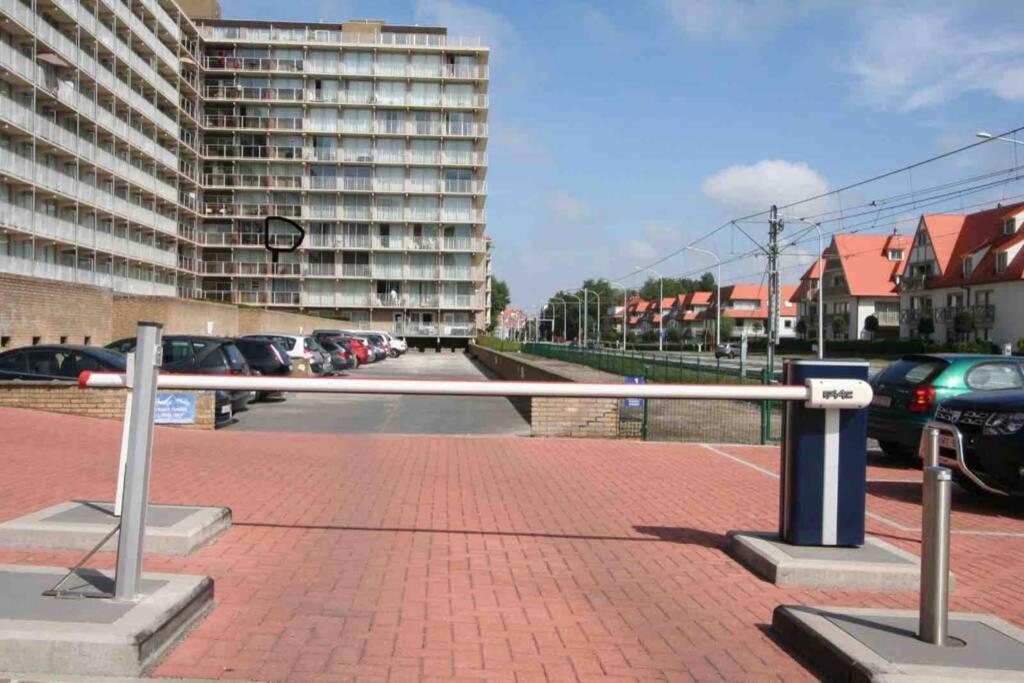 Apartament Zonnige Studio Hartje Nieuwpoort-Bad Met Parkeerplaats Zewnętrze zdjęcie