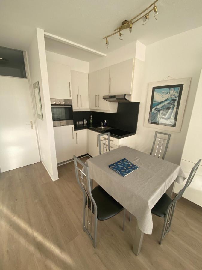 Apartament Zonnige Studio Hartje Nieuwpoort-Bad Met Parkeerplaats Zewnętrze zdjęcie